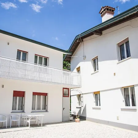 شقة Casa Zanelli 2 *