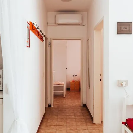 公寓 Casa Zanelli 2 利尼亚诺萨比亚多罗
