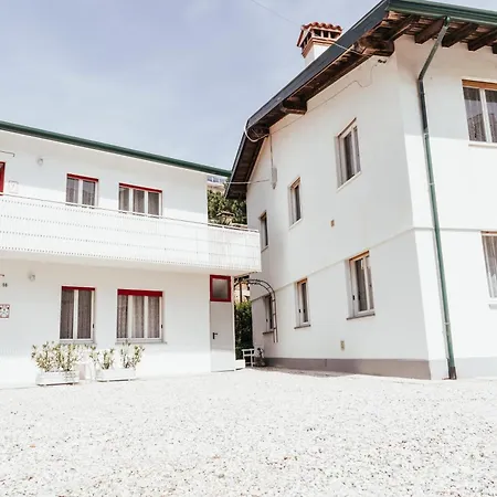 公寓 Casa Zanelli 2 利尼亚诺萨比亚多罗